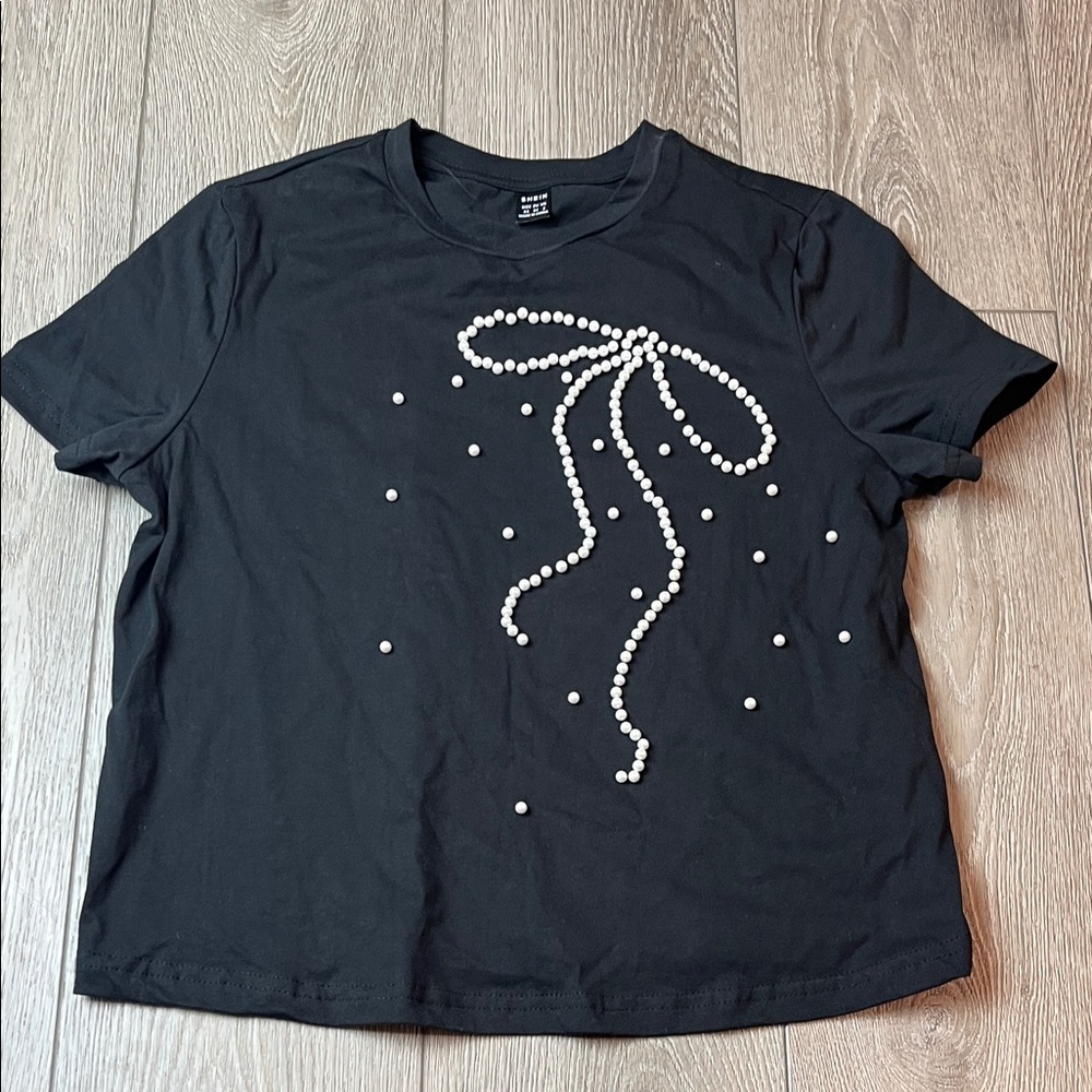 SHEIN‎ Classic Black Tee with faux pearls size xs